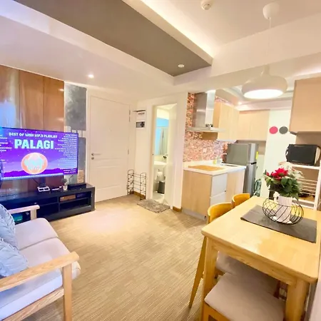 Azure Cozy Hotel By Cm Staycation